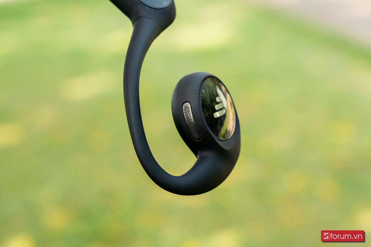 Trên tay tai nghe Edifier Comfo Run: Thiết kế bám tai chắc chắn, chất âm sôi động, có kháng nước, giá khoảng 1.49 triệu 8 Review danh gia tai nghe edifier comfo run 08