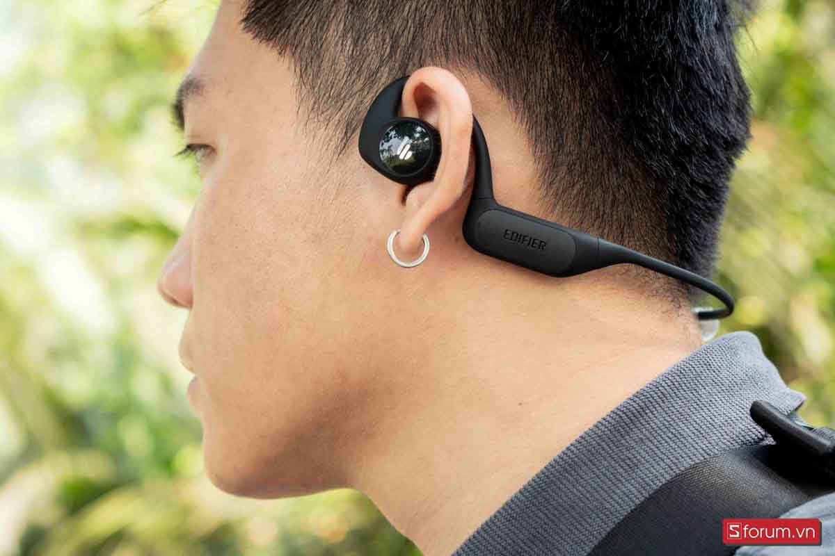 Trên tay tai nghe Edifier Comfo Run: Thiết kế bám tai chắc chắn, chất âm sôi động, có kháng nước, giá khoảng 1.49 triệu 14 Review danh gia tai nghe edifier comfo run 14