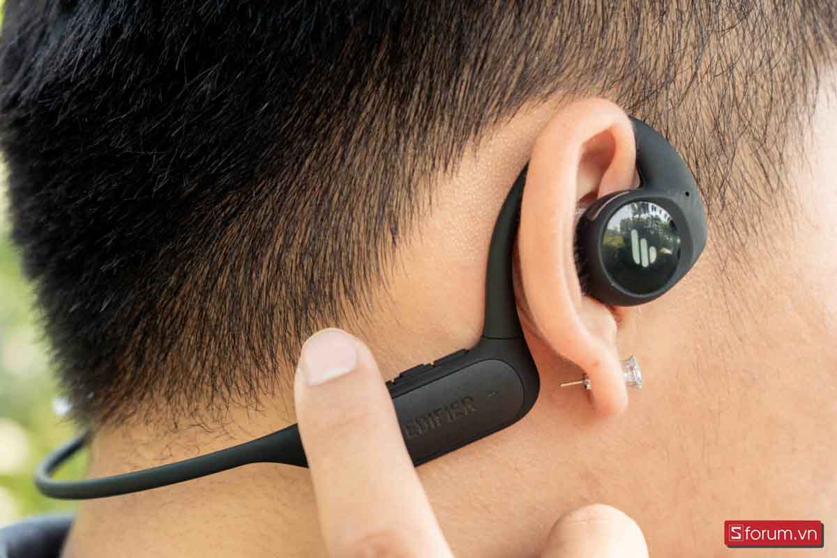 Trên tay tai nghe Edifier Comfo Run: Thiết kế bám tai chắc chắn, chất âm sôi động, có kháng nước, giá khoảng 1.49 triệu 17 Review danh gia tai nghe edifier comfo run 17