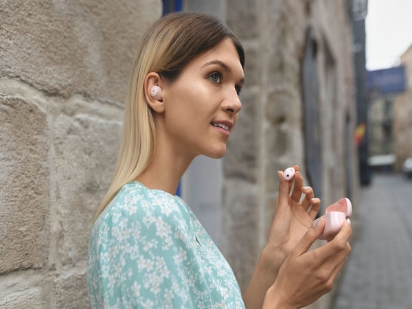 So sánh tai nghe bluetooth: in-ear, over-ear, true wireless 5 Tai nghe Bluetooth