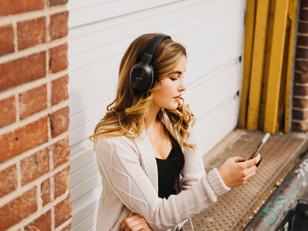 Mua tai nghe bluetooth Edifier ở đâu uy tín, giá tốt? 6 tai nghe bluetooth