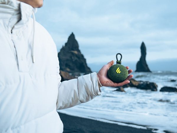 Loa máy tính cho team mê camping, bật nhạc giữa thiên nhiên 6 Loa máy tính