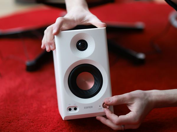 Edifier - Cải tiến loa máy tính tích hợp hiệu năng kiểm âm 3 Loa máy tính