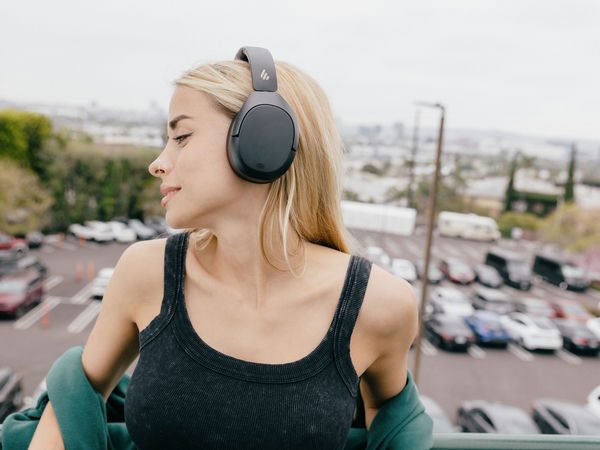 Edifier Atom Max - Tai nghe bluetooth chống ồn chủ động 3 tai nghe Bluetooth
