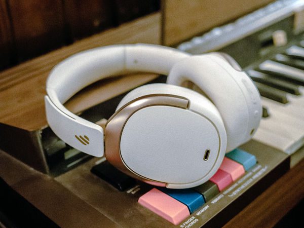 Tai nghe bluetooth Edifier đồng hành với cuộc sống bận rộn 7 tai nghe Bluetooth
