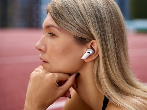 Tai nghe Bluetooth – Đồng hành cùng bạn trên mọi nẻo đường 6 Tai nghe Bluetooth