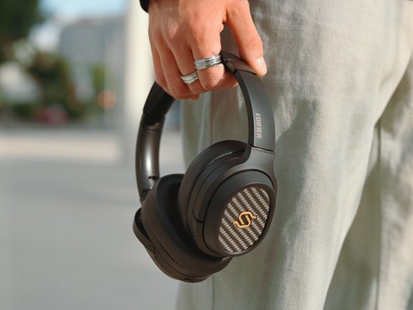 Tai nghe Bluetooth – Âm nhạc không chỉ để nghe, mà để cảm 1 Tai nghe Bluetooth