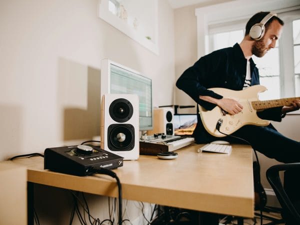 loa may tinh S880DB 1